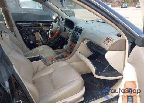 2001 Lexus Es 300 z USA, uszkodzony, nr VIN JT8BF28G110317452